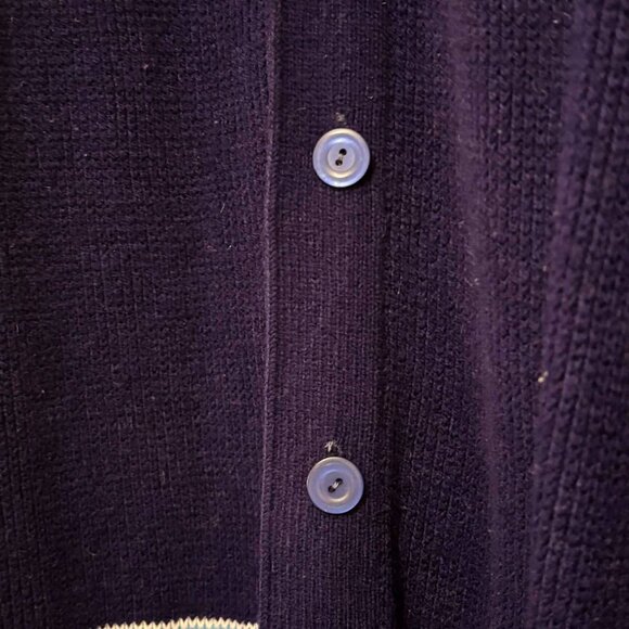 Vintage Snowflake Christmas Sweater - Picture 3 of 6